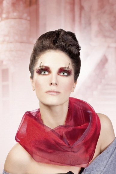 Красно-фиолетовые ресницы-перья Красно-фиолетовые ресницы-перья