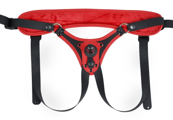 Красно-черные универсальные трусики с 2 способами крепления насадок Красно-черные универсальные трусики с 2 способами крепления насадок