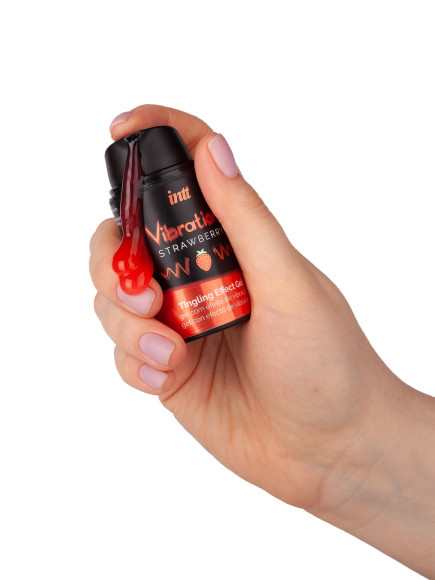 Жидкий интимный гель с эффектом вибрации Vibration! Strawberry - 15 мл. Жидкий интимный гель с эффектом вибрации Vibration! Strawberry - 15 мл.