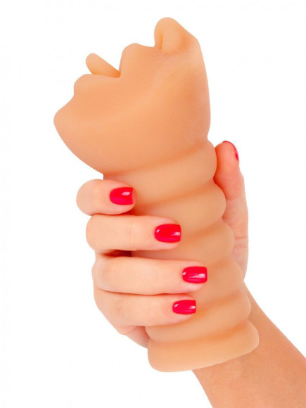 Телесный мастурбатор в виде сексуального ротика