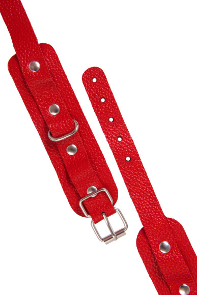 Красные кожаные узкие оковы со скруглёнными углами Красные кожаные узкие оковы со скруглёнными углами