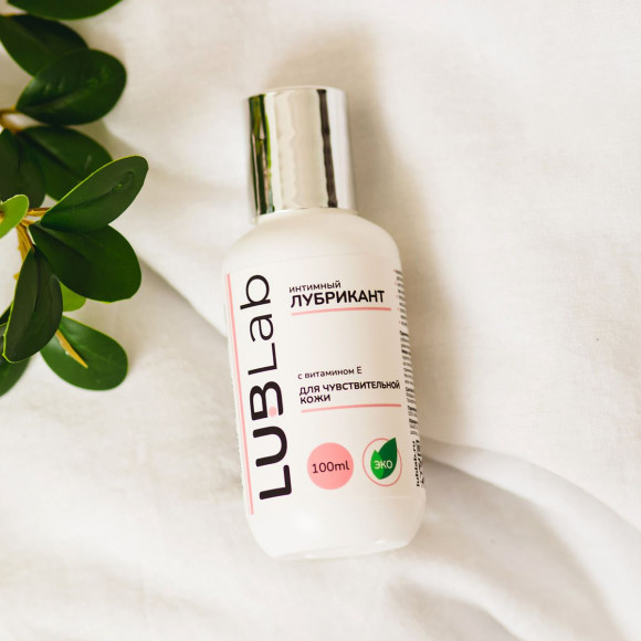Нежный лубрикант с витамином Е для чувствительной кожи - 100 мл. Нежный лубрикант с витамином Е для чувствительной кожи - 100 мл.