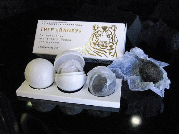 Биологически активная добавка для мужчин Тигр Лаоху - 3 пилюли (7 гр.) Биологически активная добавка для мужчин Тигр Лаоху - 3 пилюли (7 гр.)