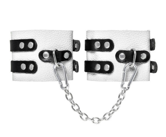 Бело-черные оковы с двумя ремешками и люверсами Бело-черные оковы с двумя ремешками и люверсами