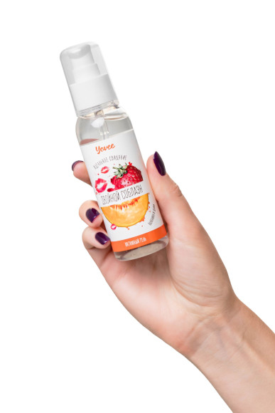 Съедобная гель-смазка Yovee «Двойной соблазн» с Д-пантенолом и вкусом клубники и дыни - 100 мл. Съедобная гель-смазка Yovee «Двойной соблазн» с Д-пантенолом и вкусом клубники и дыни - 100 мл.