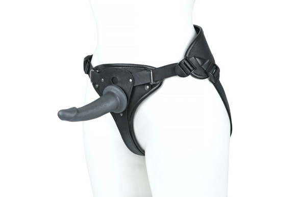 Женский пояс-трусики c 2 насадками и вагинальной пробкой Женский пояс-трусики c 2 насадками и вагинальной пробкой