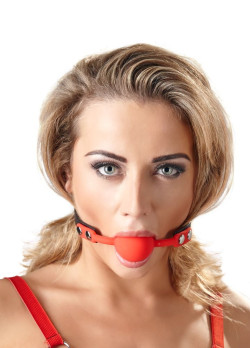 Силиконовый кляп-шар на чёрных ремешках Red Gag silicone Силиконовый кляп-шар на чёрных ремешках Red Gag silicone