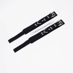 Черные кожаные оковы с регулируемыми ремешками