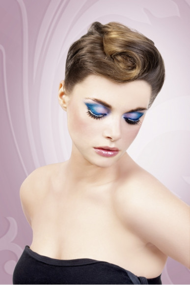 Чёрные накладные ресницы с серебристыми стразами